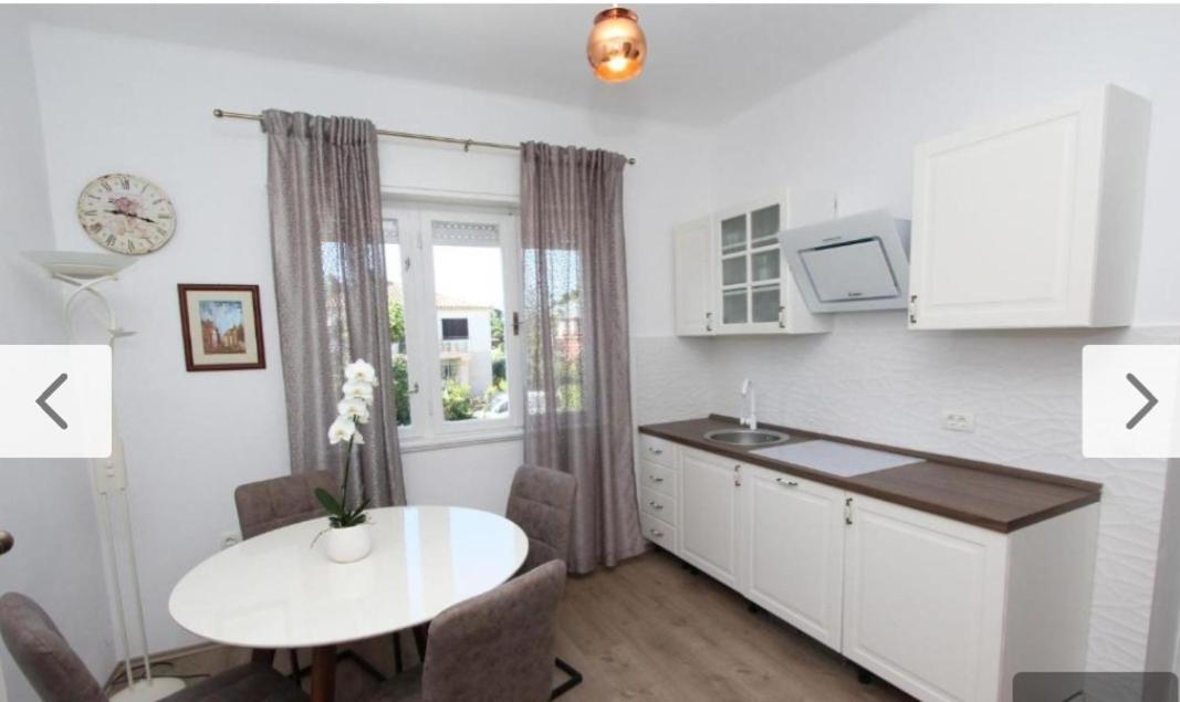 Kika Apartment Rovinj Exterior photo