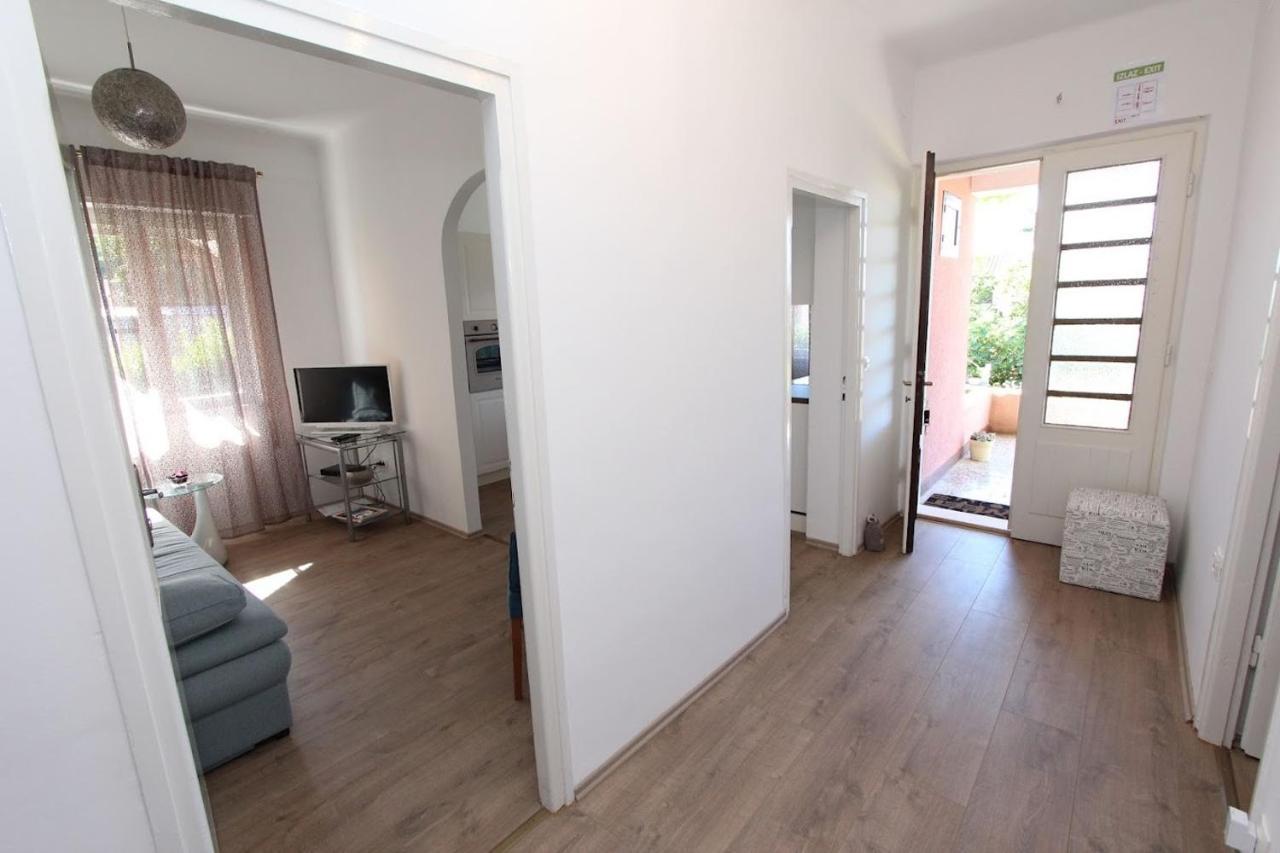 Kika Apartment Rovinj Exterior photo